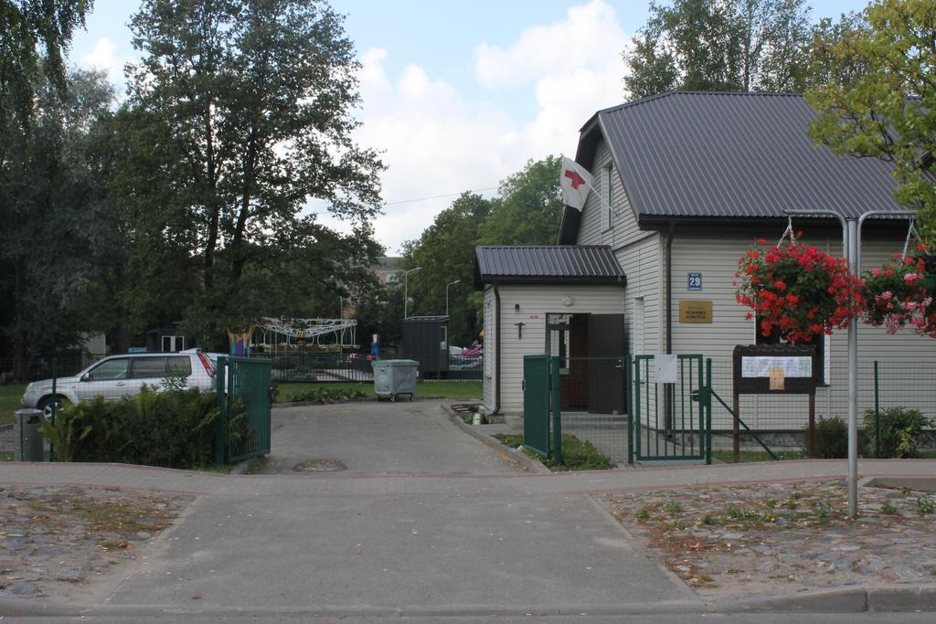 Latvijas Sarkana Krusta Viesnica เรเซกเน ภายนอก รูปภาพ