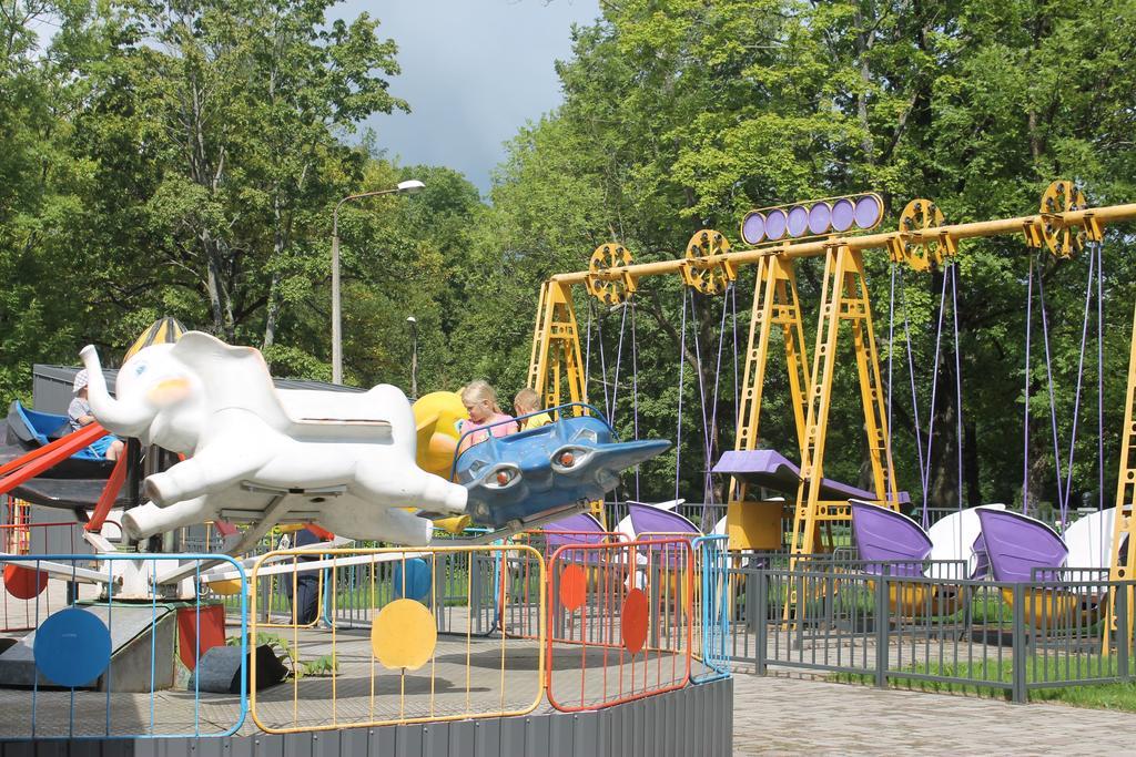 Latvijas Sarkana Krusta Viesnica เรเซกเน ภายนอก รูปภาพ